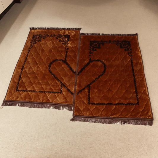 Couple Prayer Mat-Brown
