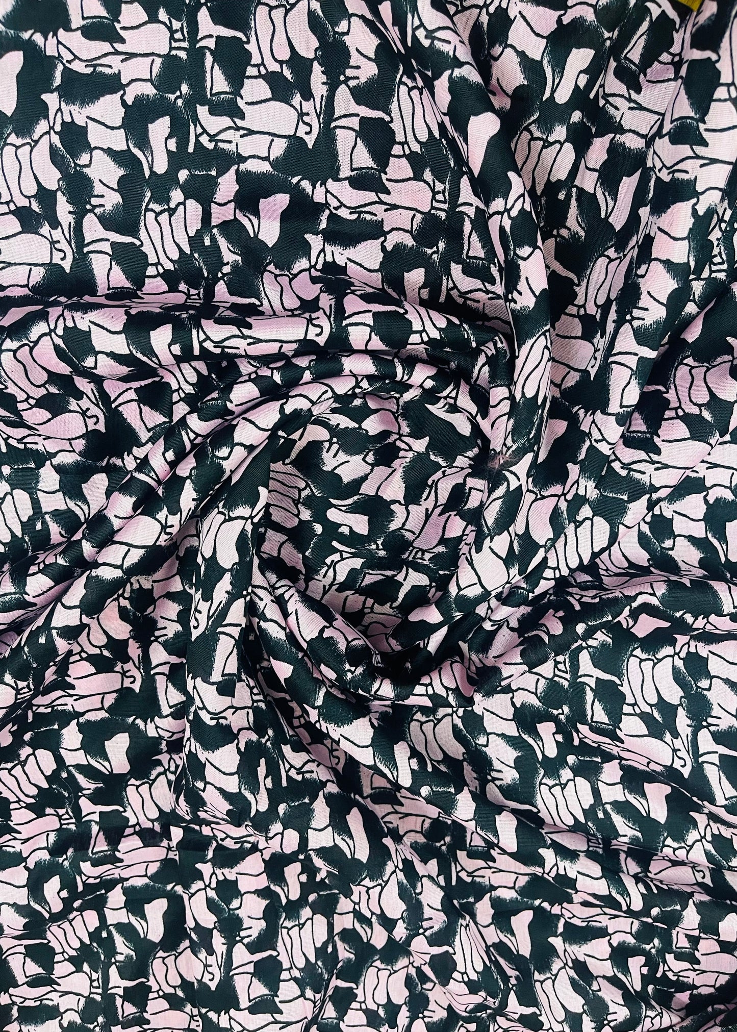 2 In 1 Printed Namaz Chaddar + Abaya 176 With Sleeves And Niqab (Stitched)